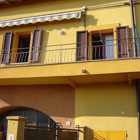 Casa Del Sole Appartamento N° 2 White And Gold Room Gavardo Ngoại thất bức ảnh