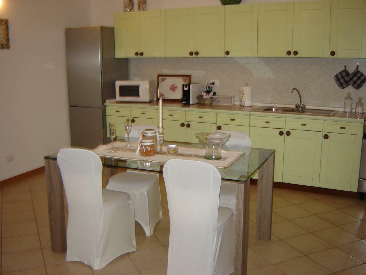 Casa Del Sole Appartamento N° 2 White And Gold Room Gavardo Ngoại thất bức ảnh