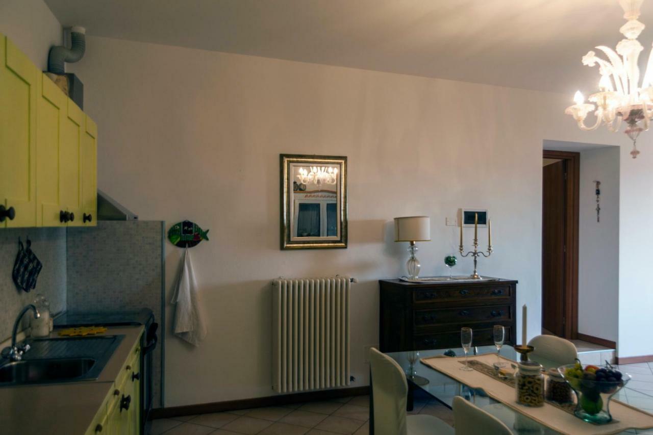 Casa Del Sole Appartamento N° 2 White And Gold Room Gavardo Ngoại thất bức ảnh