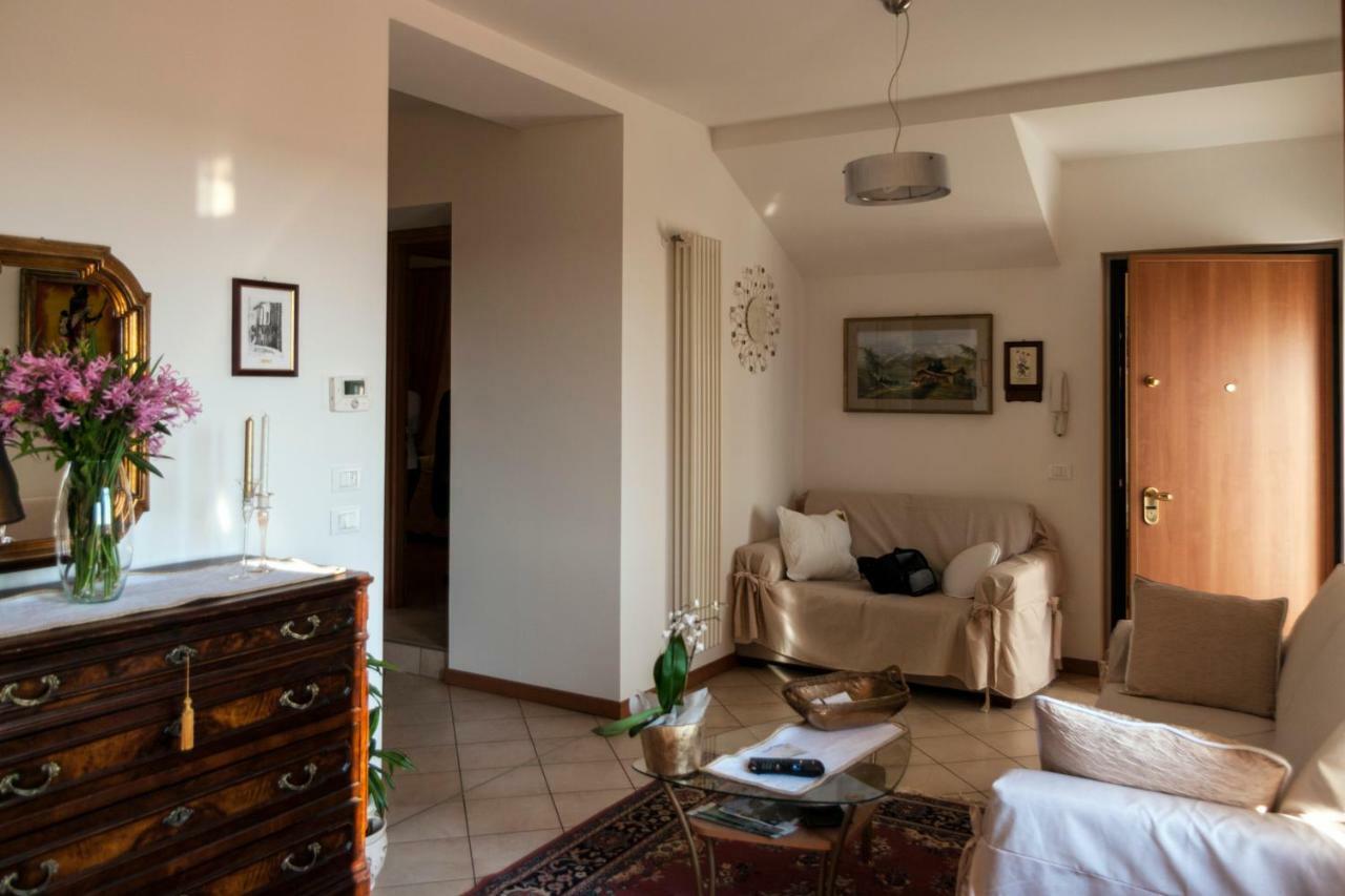 Casa Del Sole Appartamento N° 2 White And Gold Room Gavardo Ngoại thất bức ảnh
